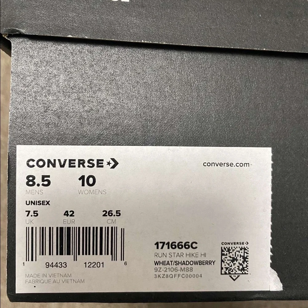 NIB Converse Run Star Hike Platform Sneaker - Picture 4 of 6